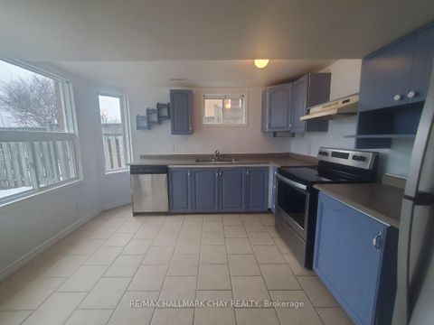 Photo 15 at 23 Morton Crescent, West Bayfield, Barrie