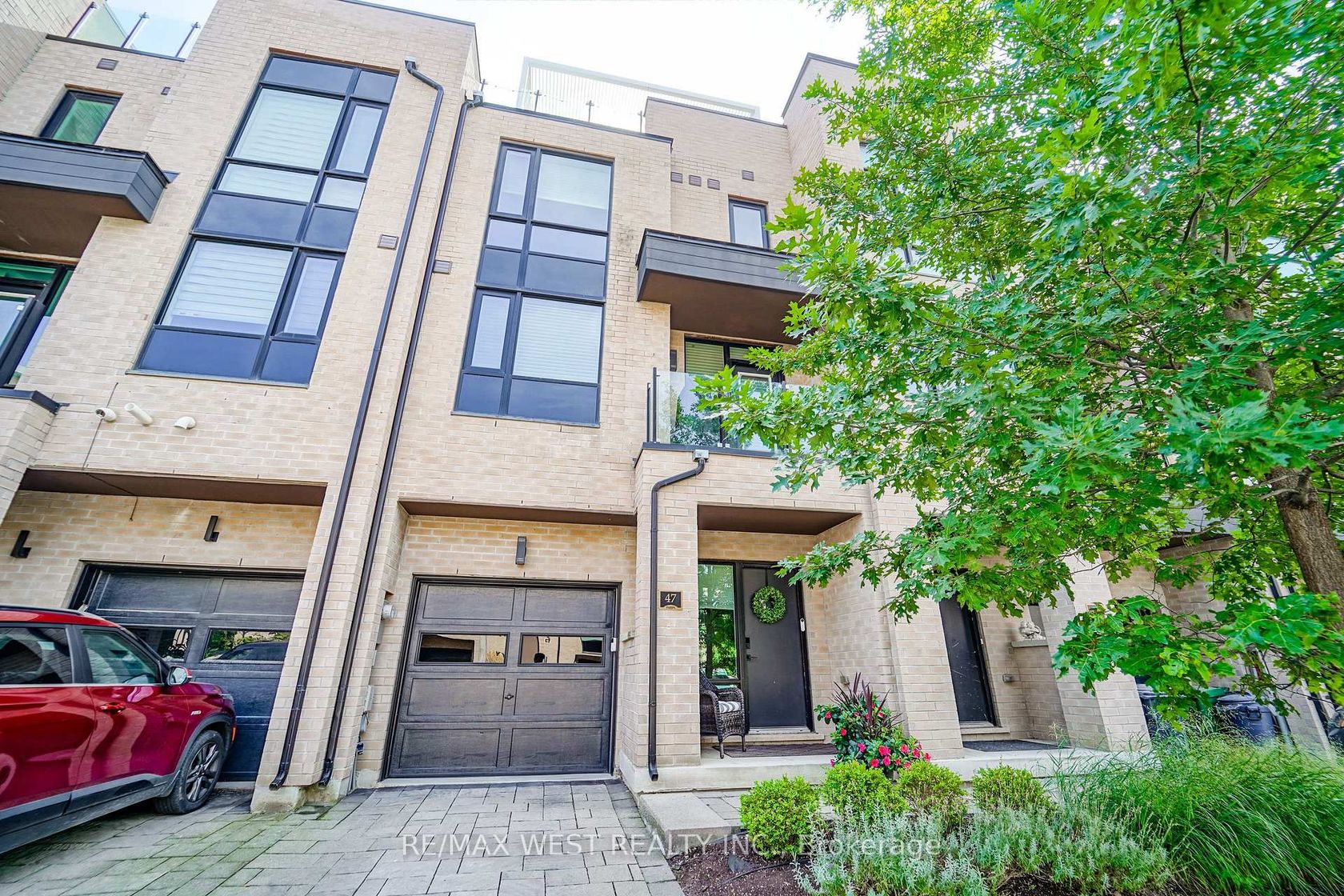 47 Pony Farm Drive, Richview, Toronto photo number 2