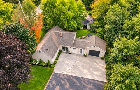 Photo 1 at 154 Simmons Street, Elder Mills, Vaughan