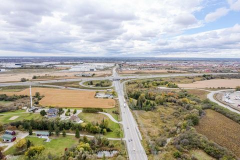 Photo 18 at 154 Simmons Street, Elder Mills, Vaughan