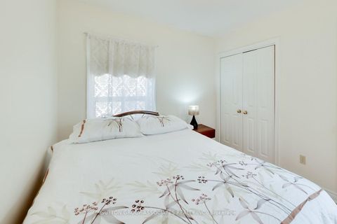 Photo 24 at 82 Helena Avenue, Wychwood, Toronto