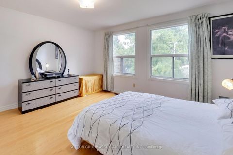Photo 28 at 82 Helena Avenue, Wychwood, Toronto