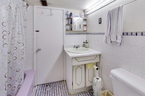 Photo 34 at 82 Helena Avenue, Wychwood, Toronto