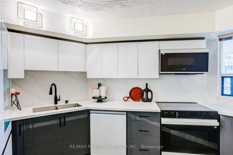 Photo 6 at 1717 - 4725 Sheppard Avenue E, Malvern West, Toronto