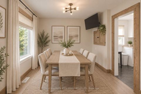 Photo 7 at 18 Ravenswood Drive, Sutton & Jackson's Point, Georgina