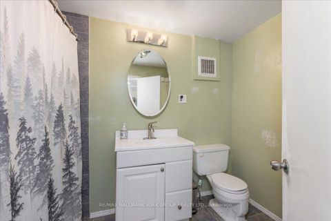 Photo 14 at 18 Ravenswood Drive, Sutton & Jackson's Point, Georgina