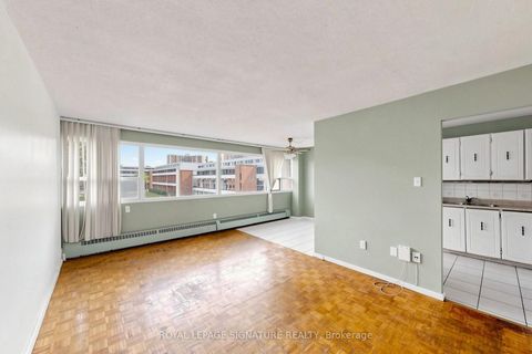 Photo 3 at 411 - 100 Leeward Glenway, Flemingdon Park, Toronto