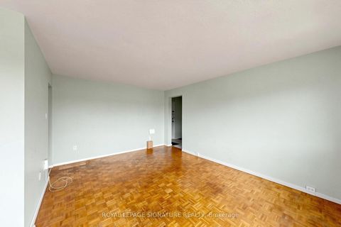 Photo 11 at 411 - 100 Leeward Glenway, Flemingdon Park, Toronto