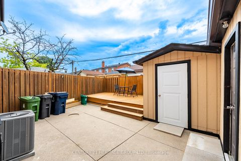 Photo 44 at 19 Lantos Court, CFB, Toronto