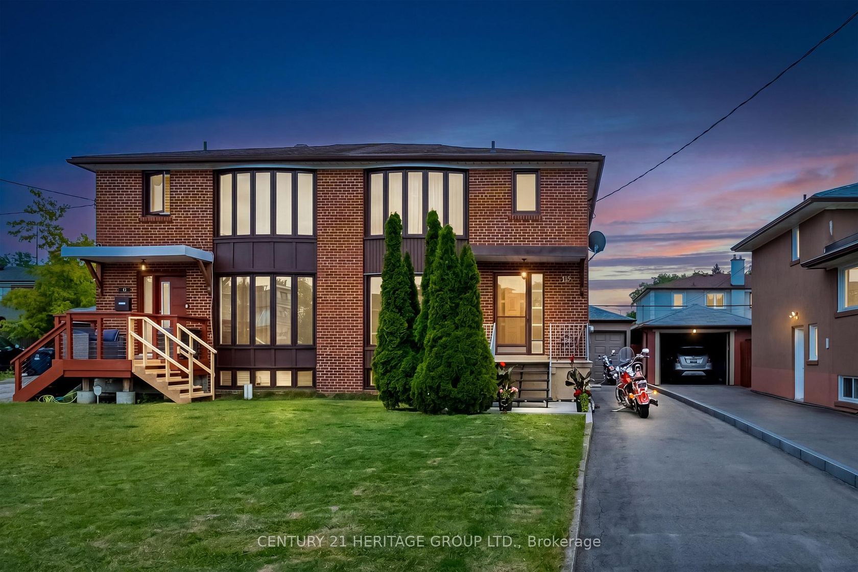19 Lantos Court, CFB, Toronto 