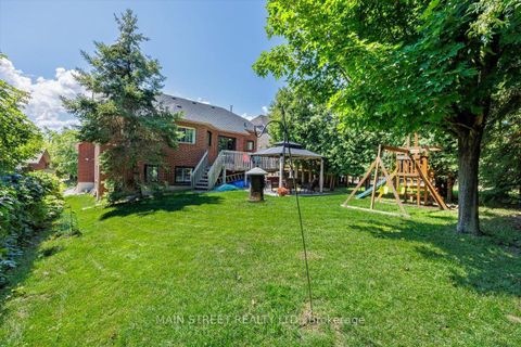 Photo 3 at 49 Circle Ridge Drive, Keswick North, Georgina