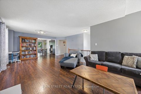 Photo 11 at 49 Circle Ridge Drive, Keswick North, Georgina