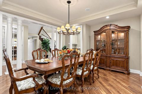 Photo 5 at 20 ORMSBY Court, Bayview Hill, Richmond Hill