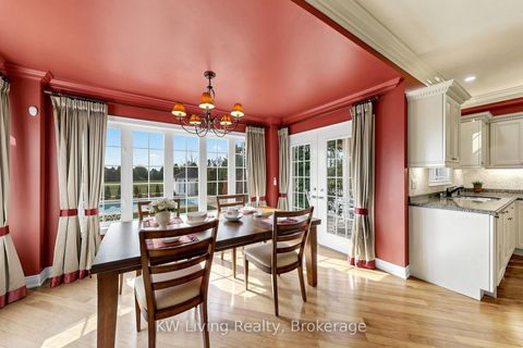 Photo 13 at 20 ORMSBY Court, Bayview Hill, Richmond Hill