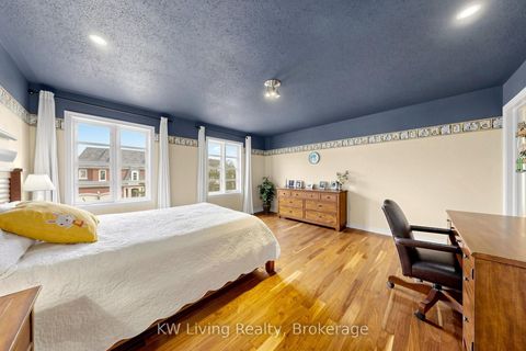 Photo 27 at 20 ORMSBY Court, Bayview Hill, Richmond Hill