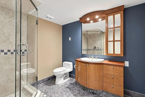 Photo 40 at 20 ORMSBY Court, Bayview Hill, Richmond Hill
