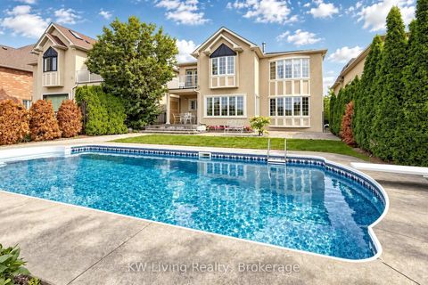 Photo 45 at 20 ORMSBY Court, Bayview Hill, Richmond Hill