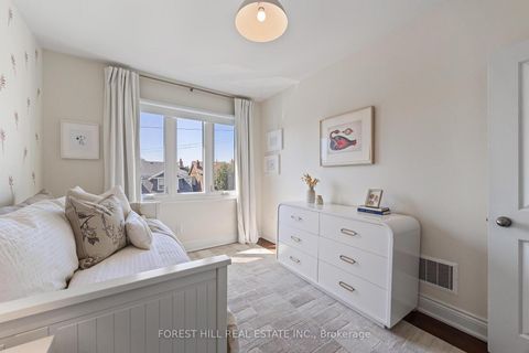 Photo 23 at 205 Glenholme Avenue, Oakwood Village, Toronto