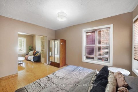 Photo 7 at 299 Delaware Avenue, Junction, Toronto