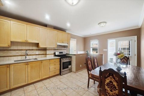 Photo 9 at 299 Delaware Avenue, Junction, Toronto