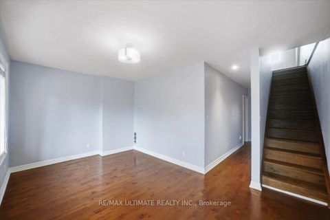 Photo 13 at 299 Delaware Avenue, Junction, Toronto
