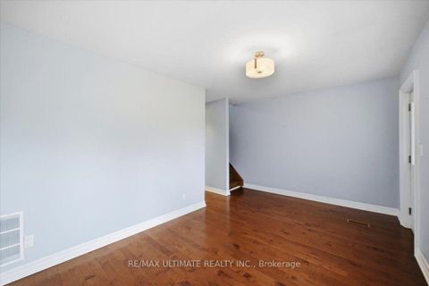 Photo 14 at 299 Delaware Avenue, Junction, Toronto
