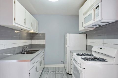 Photo 18 at 299 Delaware Avenue, Junction, Toronto