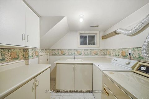 Photo 30 at 299 Delaware Avenue, Junction, Toronto