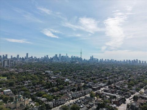 Photo 34 at 299 Delaware Avenue, Junction, Toronto
