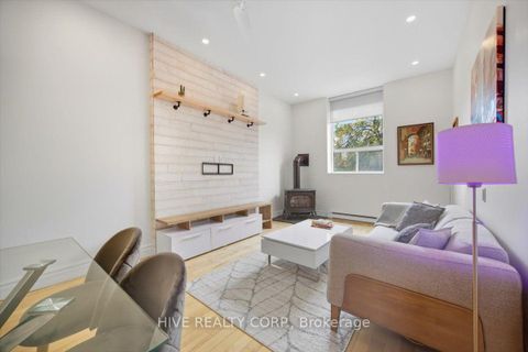 Photo 6 at D - 957 Broadview Avenue, Broadview North, Toronto