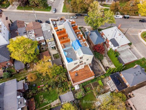 Photo 33 at D - 957 Broadview Avenue, Broadview North, Toronto