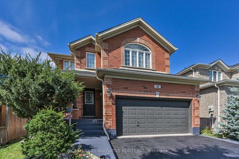 Photo 1 at 28 Empire Drive, Shore, Barrie