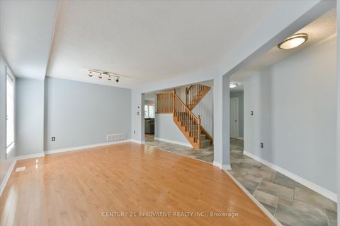Photo 6 at 28 Empire Drive, Shore, Barrie