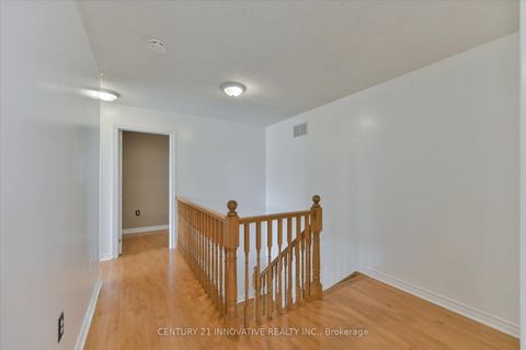 Photo 16 at 28 Empire Drive, Shore, Barrie