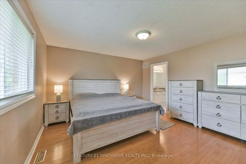 Photo 21 at 28 Empire Drive, Shore, Barrie