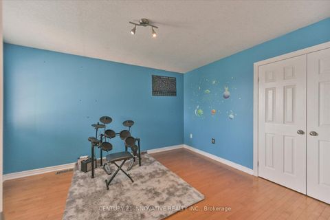 Photo 28 at 28 Empire Drive, Shore, Barrie