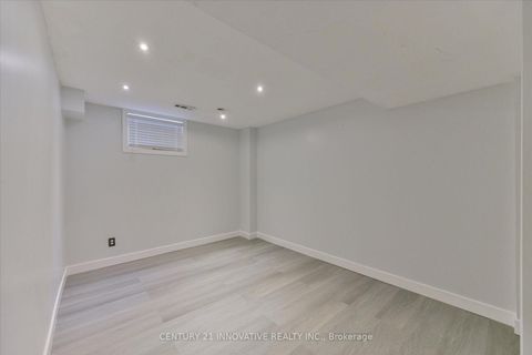 Photo 33 at 28 Empire Drive, Shore, Barrie