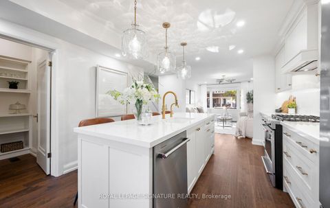 Photo 3 at 193 Sixth Street, New Toronto, Toronto