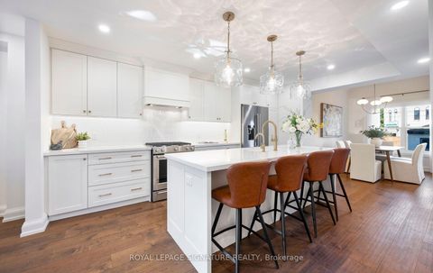 Photo 4 at 193 Sixth Street, New Toronto, Toronto