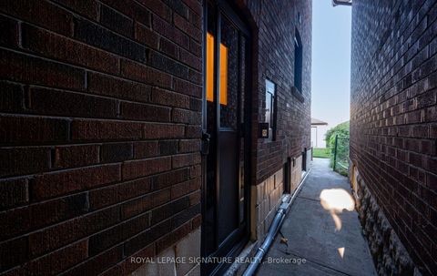 Photo 23 at 193 Sixth Street, New Toronto, Toronto