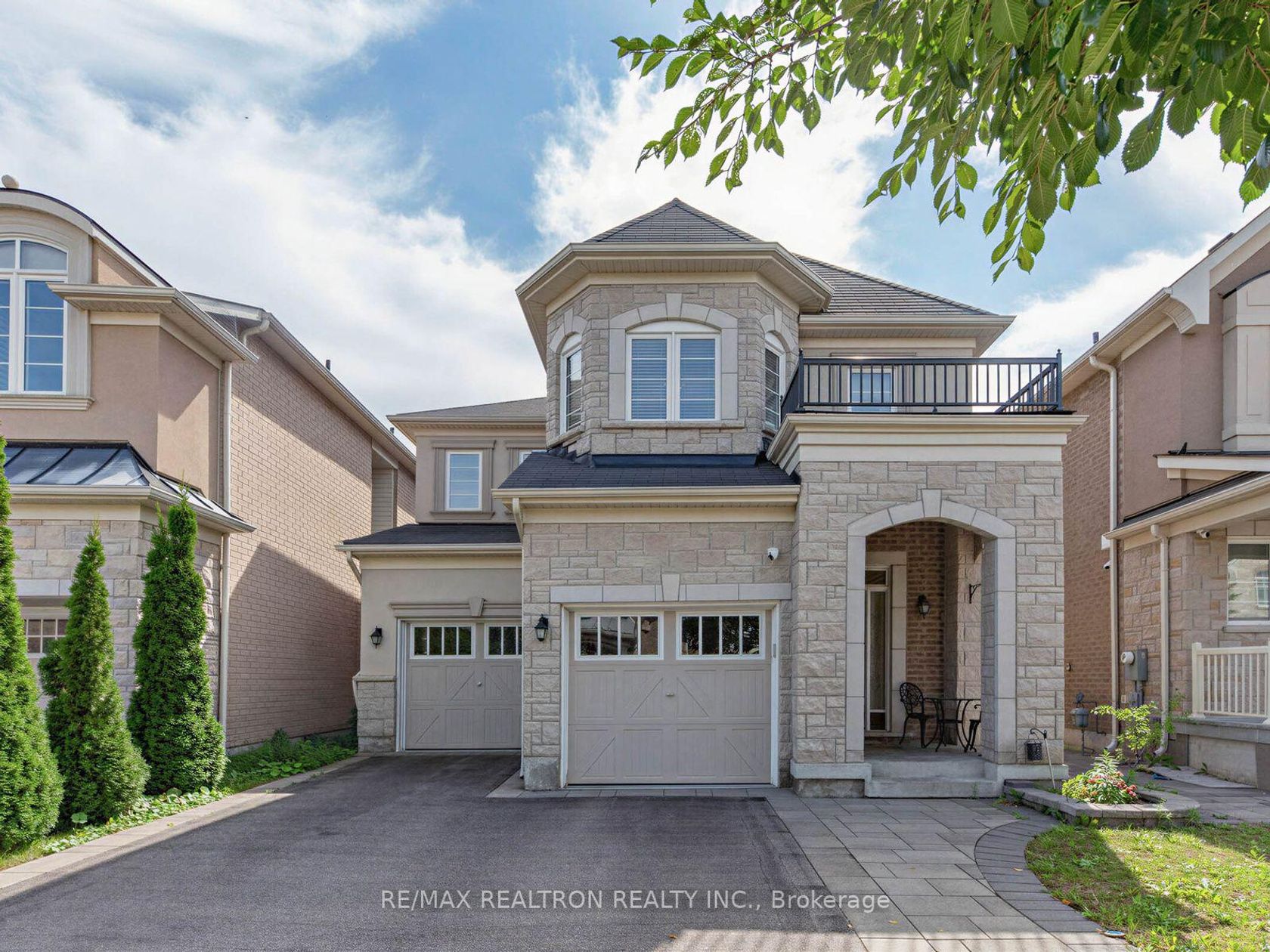 220 Degraaf Crescent, Rural Aurora, Aurora photo number 2