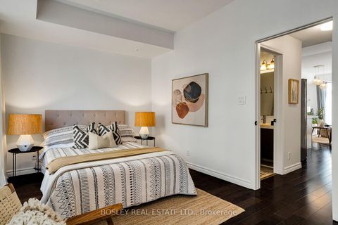Photo 14 at TH22 - 80 Carr Street, Chinatown, Toronto