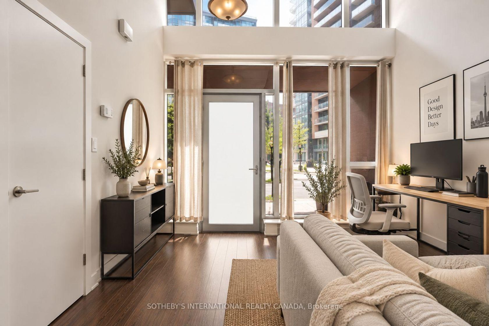 TH7 - 20 Bruyeres Mews, Niagara, Toronto 