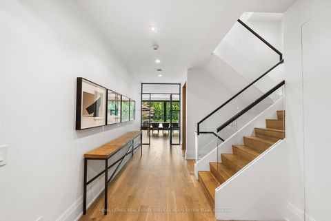 Photo 13 at 20 Whitney Avenue, Moore Park, Toronto