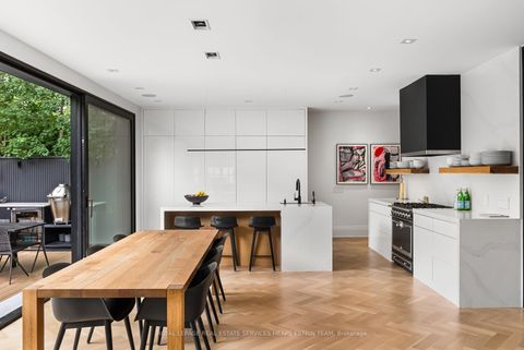 Photo 15 at 20 Whitney Avenue, Moore Park, Toronto