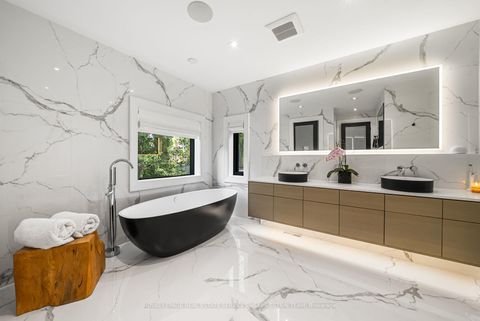 Photo 28 at 20 Whitney Avenue, Moore Park, Toronto