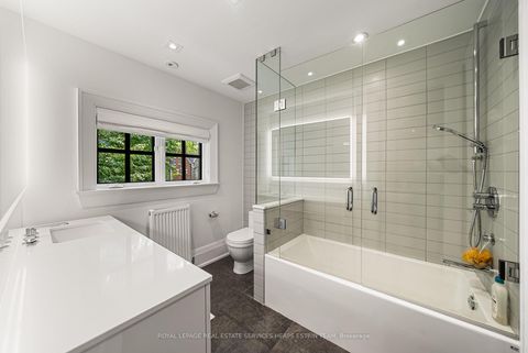 Photo 33 at 20 Whitney Avenue, Moore Park, Toronto