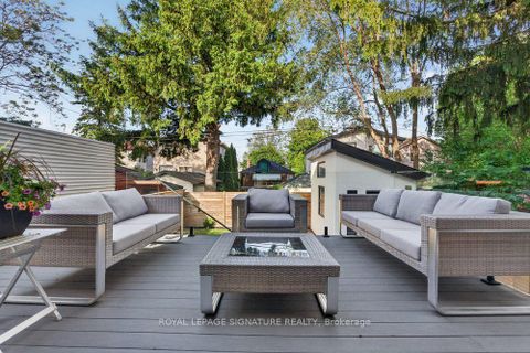 Photo 20 at 39 Derwyn Road, East York, Toronto