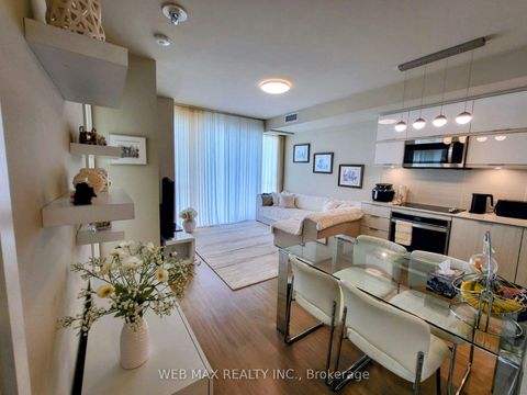 Photo 3 at 911 - 10 Deerlick Court, Donalda, Toronto