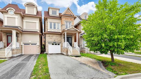Photo 2 at 55 Bristlewood Crescent, Patterson, Vaughan